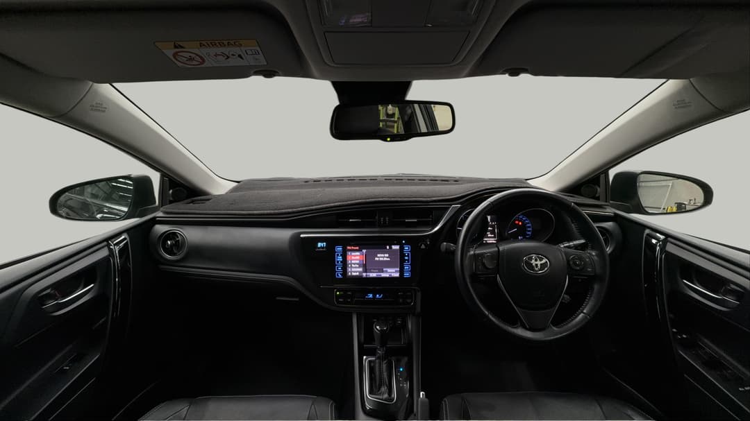 2017 Toyota Corolla Zr, Automatic, 122870 km, Dashboard View