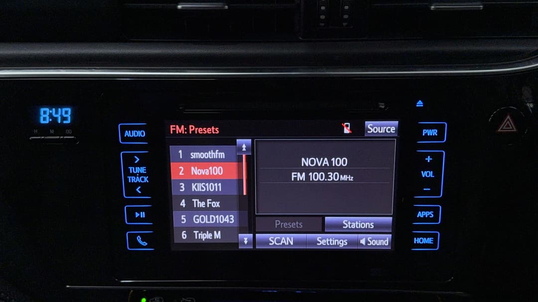 2017 Toyota Corolla Zr, Automatic, 122870 km, Infotainment System
