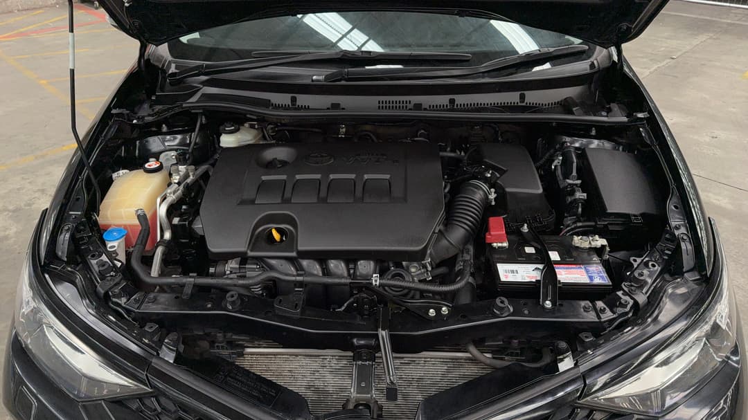 2017 Toyota Corolla Zr, Automatic, 122870 km, Open Bonnet (Engine)