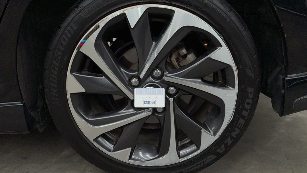 2017 Toyota Corolla Zr, Automatic, 122870 km, Wheels Rim Rear LHS Gutter Rash