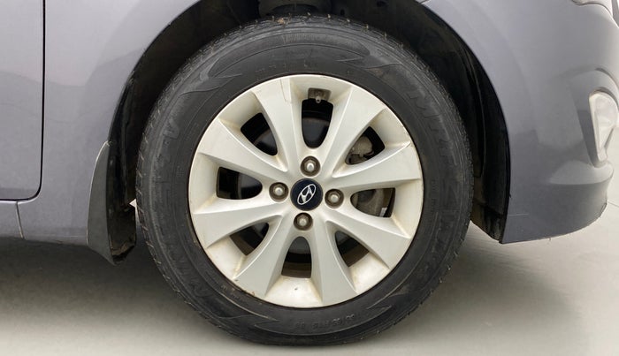 2015 Hyundai Verna FLUIDIC 1.6 CRDI S 4S, Diesel, Manual, 31,958 km, Right Front Wheel