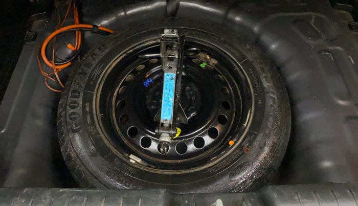 2021 Hyundai VENUE SX 1.0 TURBO, Petrol, Manual, 49,451 km, Spare Tyre