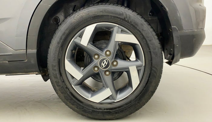 2021 Hyundai VENUE SX 1.0 TURBO, Petrol, Manual, 49,451 km, Left Rear Wheel
