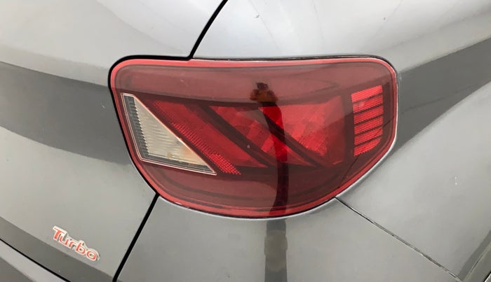 2021 Hyundai VENUE SX 1.0 TURBO, Petrol, Manual, 49,451 km, Right tail light - Minor scratches