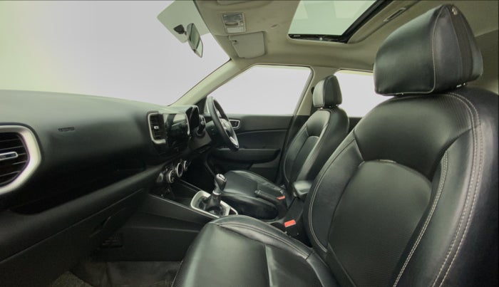2021 Hyundai VENUE SX 1.0 TURBO, Petrol, Manual, 49,451 km, Right Side Front Door Cabin