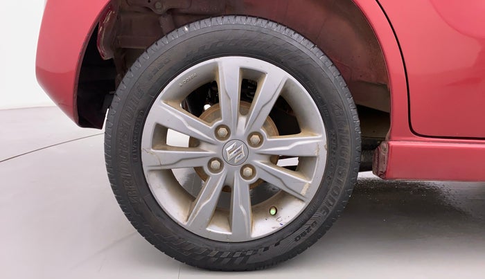 2014 Maruti Wagon R Stingray VXI, Petrol, Manual, 80,132 km, Right Rear Wheel