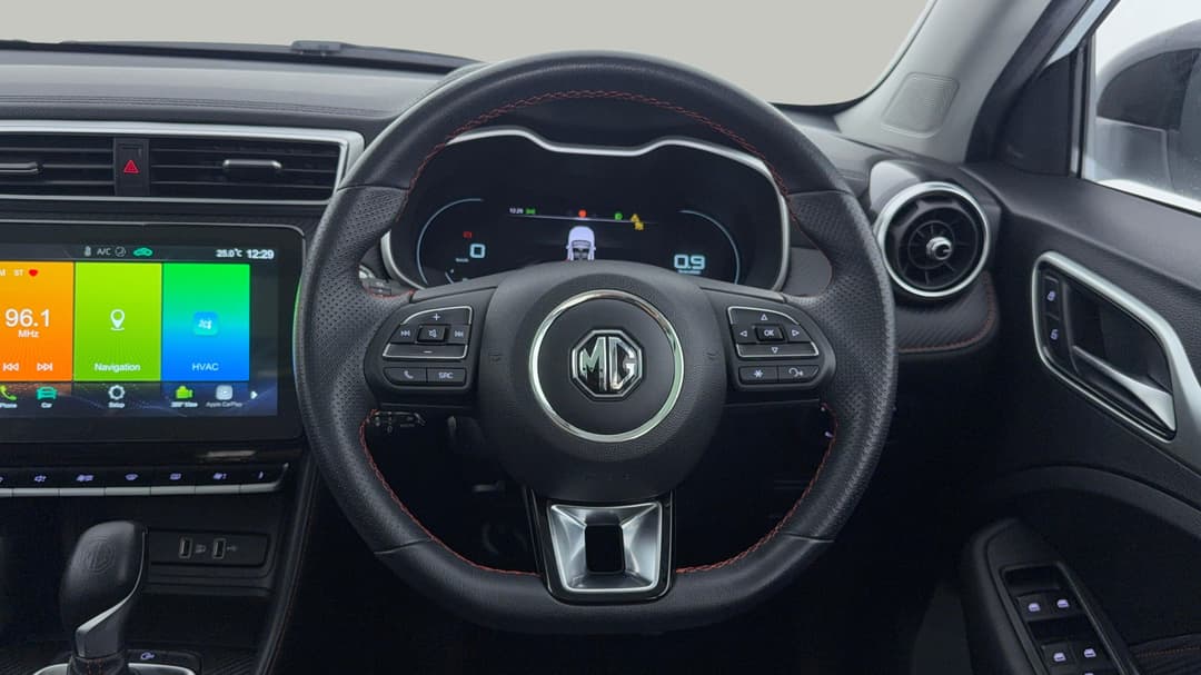 2021 MG Zst Essence, Automatic, 30131 km, Steering Wheel Close-up