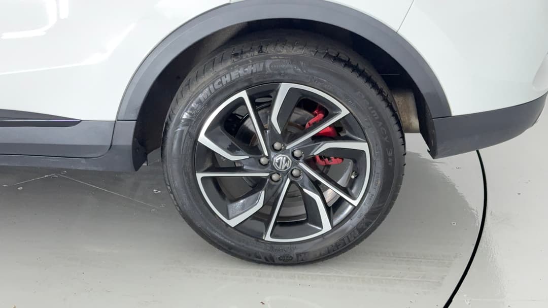 2021 MG Zst Essence, Automatic, 30131 km, Left Rear Wheel