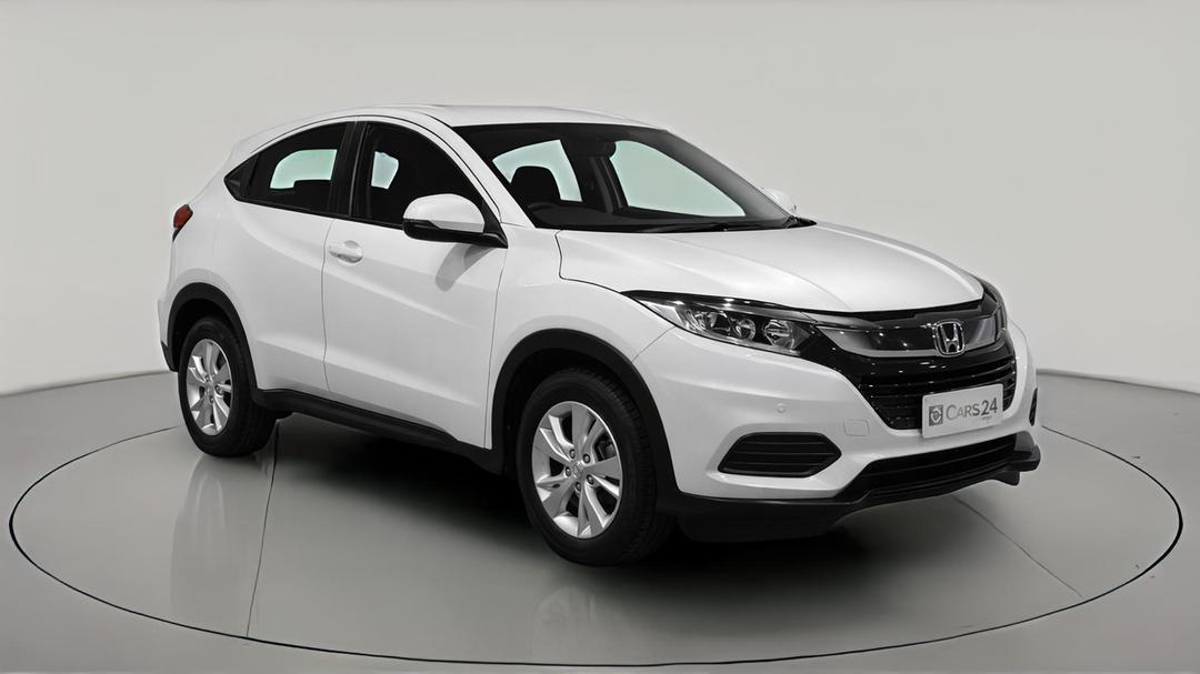 2021 Honda HR-V Vti, Automatic, 39917 km, Right Front Diagonal (45- Degree) View