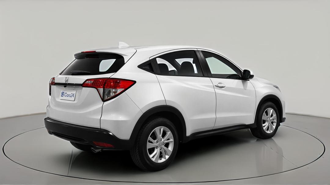 2021 Honda HR-V Vti, Automatic, 39917 km, Right Back Diagonal (45- Degree) View