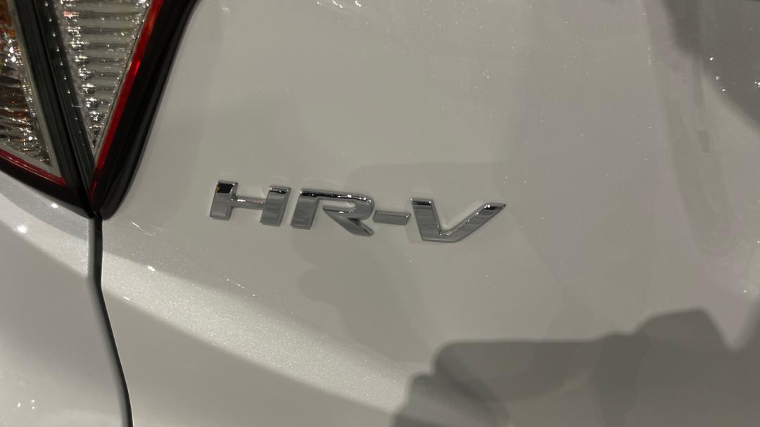 2021 Honda HR-V Vti, Automatic, 39917 km, Badge (Boot Left Side)