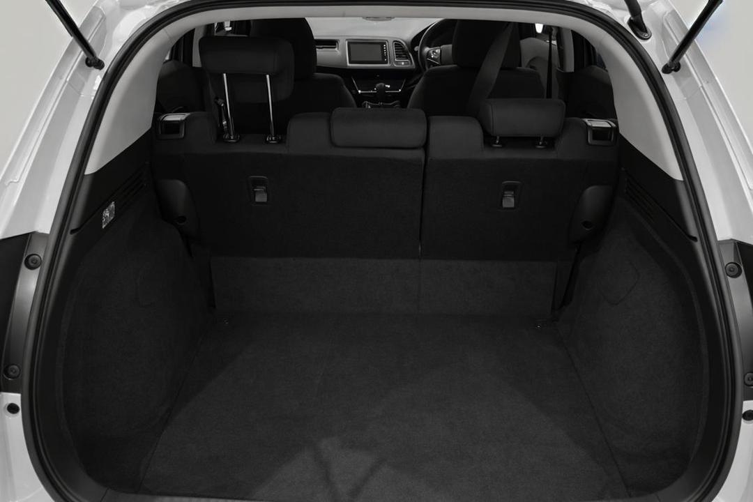 2021 Honda HR-V Vti, Automatic, 39917 km, Boot Inside View