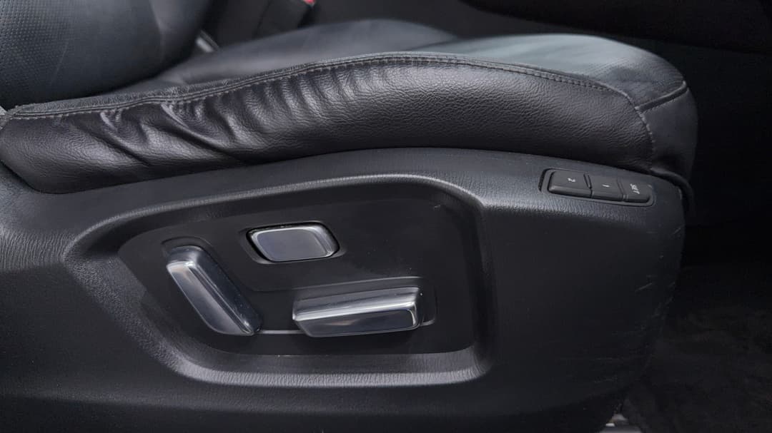 2019 Mazda CX-9 Azami (AWD), Automatic, 67517 km, Drivers Side Adjustment Panel