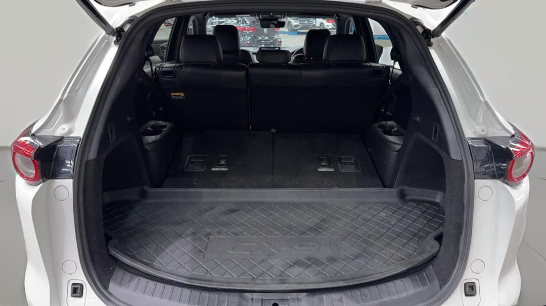 2019 Mazda CX-9 Azami (AWD), Automatic, 67517 km, Boot Inside View