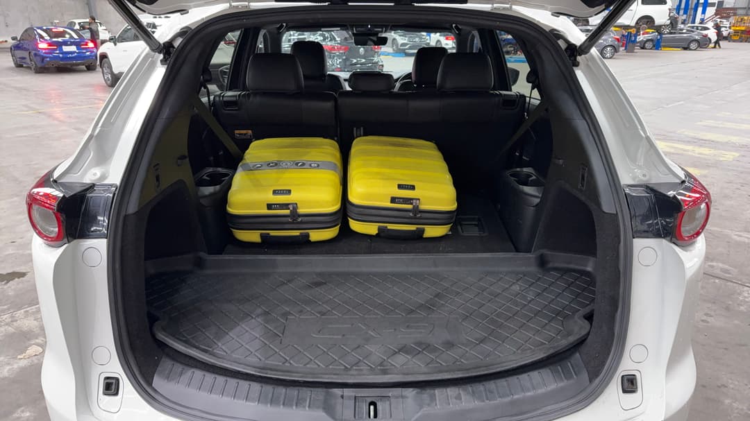 2019 Mazda CX-9 Azami (AWD), Automatic, 67517 km, Boot Inside View with Luggage