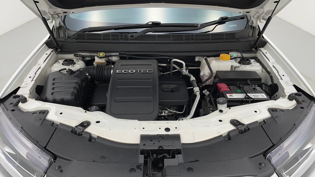 2017 Holden Captiva Active 7 Seater, Automatic, 133086 km, Open Bonnet (Engine)