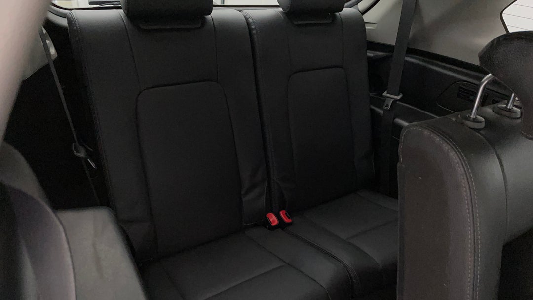 2017 Holden Captiva Active 7 Seater, Automatic, 133086 km, Third Row Seats