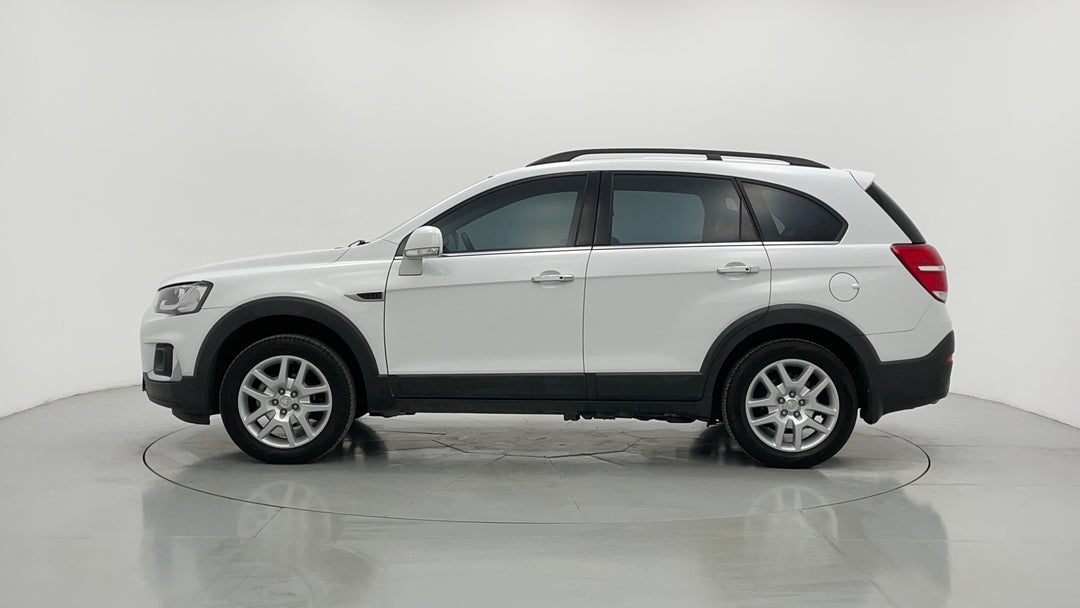 2017 Holden Captiva Active 7 Seater, Automatic, 133086 km, Left Side View