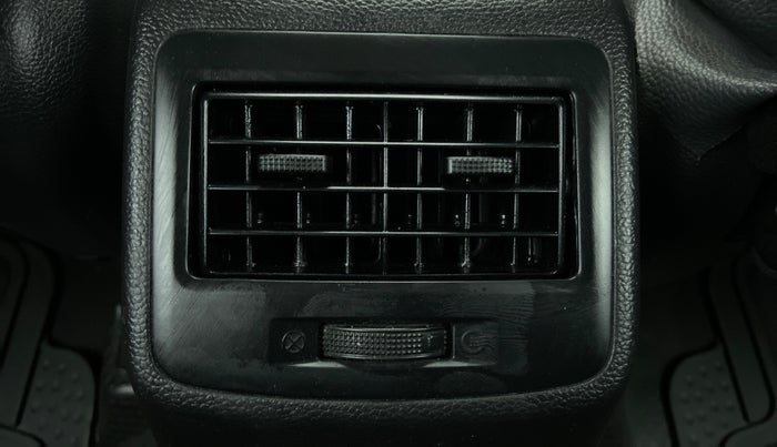 2015 Hyundai Grand i10 ASTA 1.2 AT VTVT, Petrol, Automatic, 33,368 km, Rear AC Vents