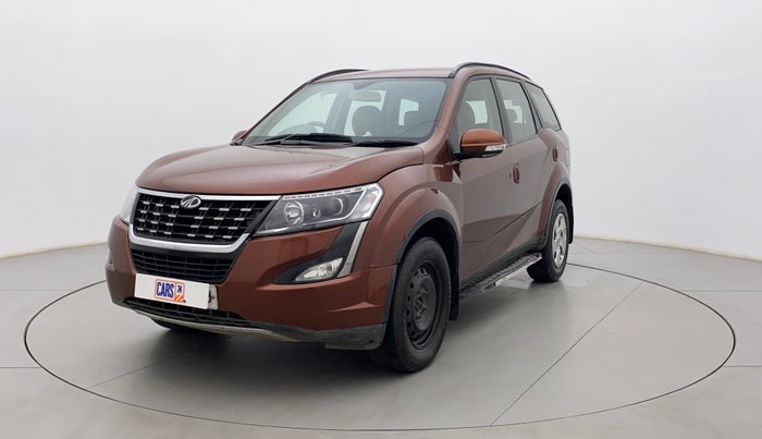 2019 Mahindra XUV500 W7, Diesel, Manual, 1,09,034 km, Left Front Diagonal