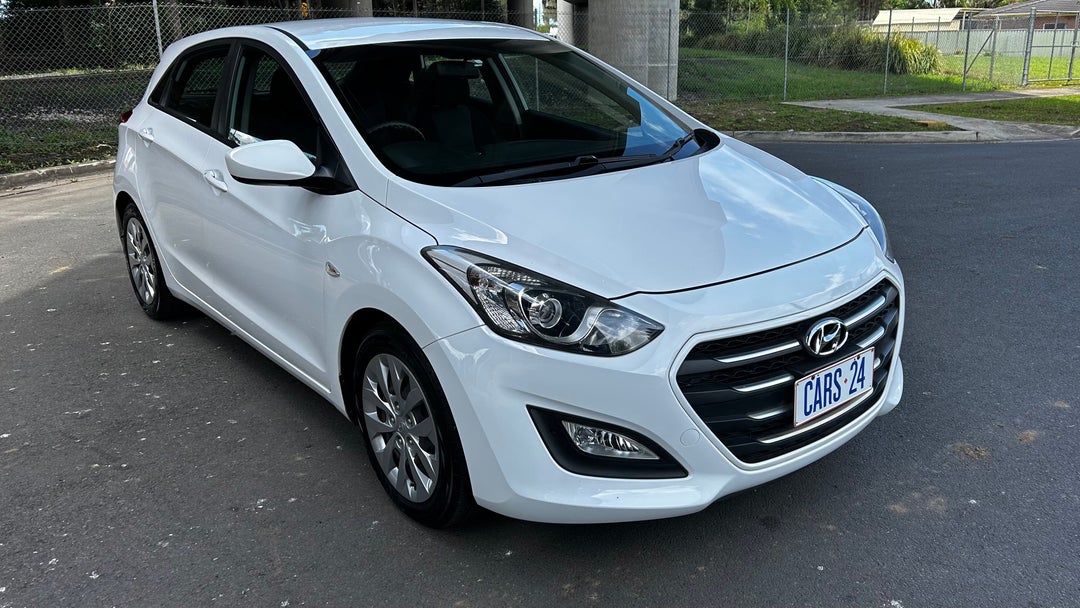 Right Front Diagonal (45- Degree) View