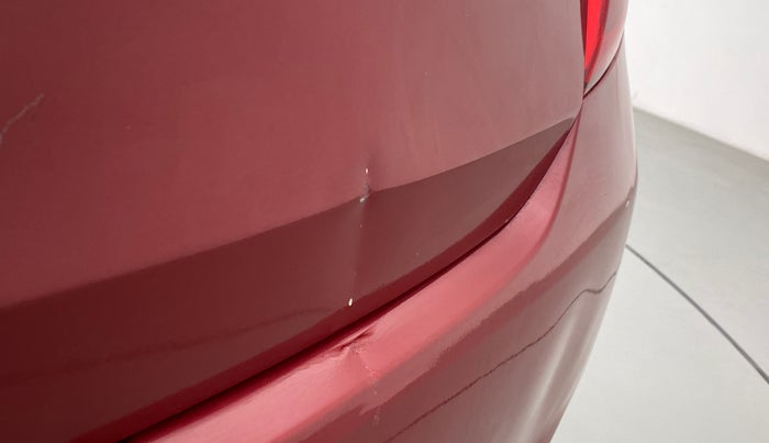 2017 Hyundai Eon MAGNA + AIRBAG, Petrol, Manual, 22,343 km, Dicky (Boot door) - Slightly dented