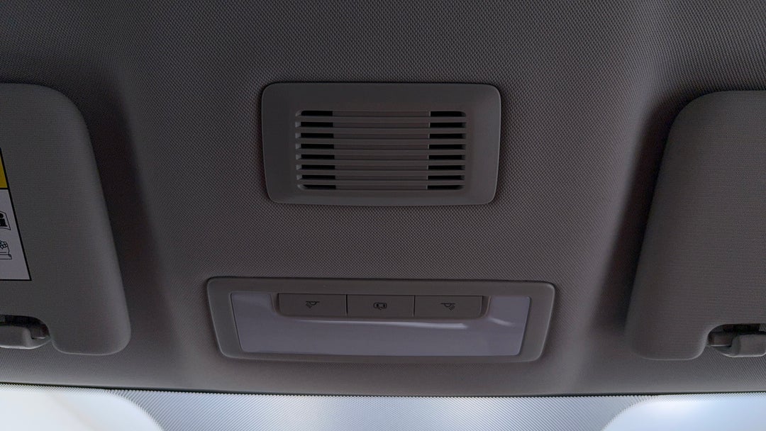 On-Roof Controls/Sunglass holder