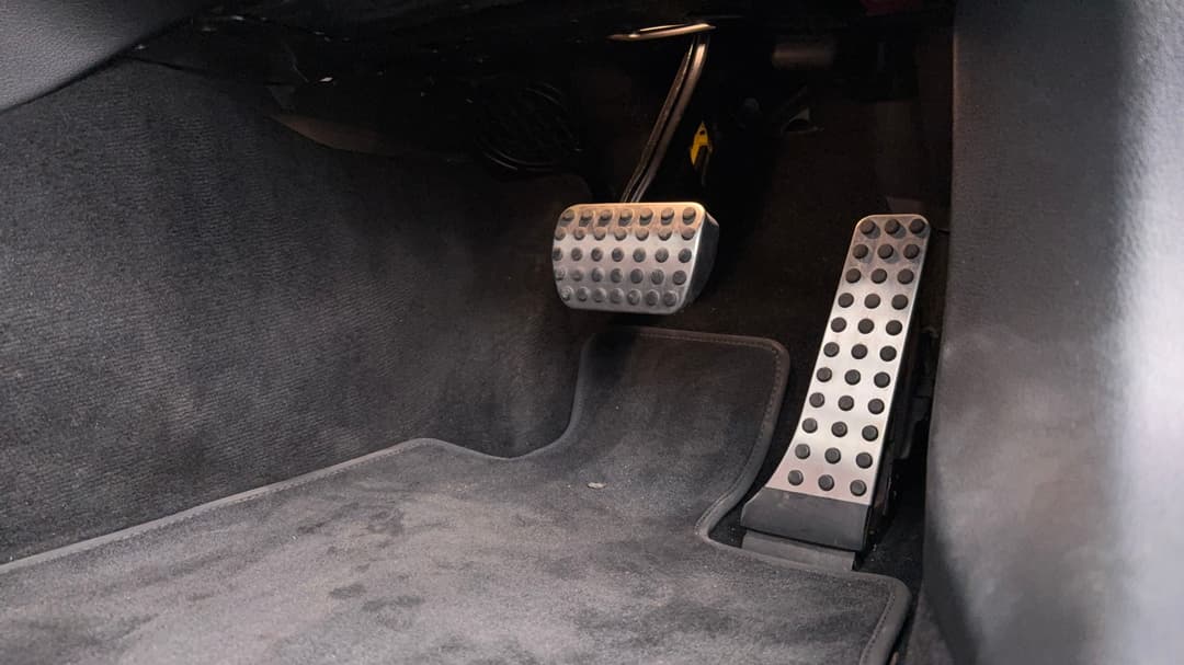 2021 Mercedes-amg C 43, Automatic, 86265 km, Pedals and Footmat
