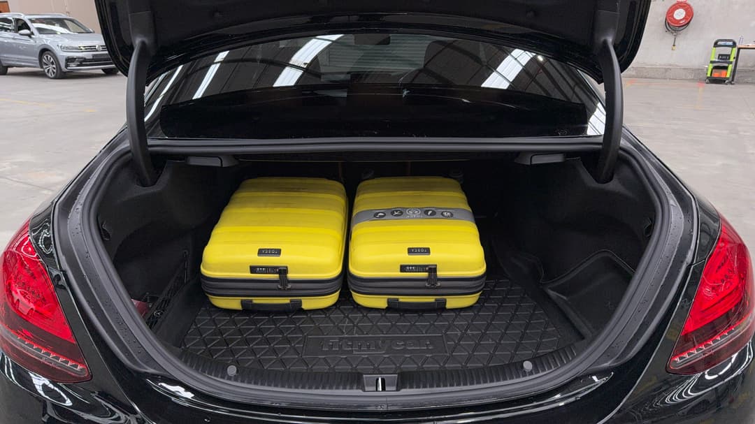 2021 Mercedes-amg C 43, Automatic, 86265 km, Boot Inside View with Luggage