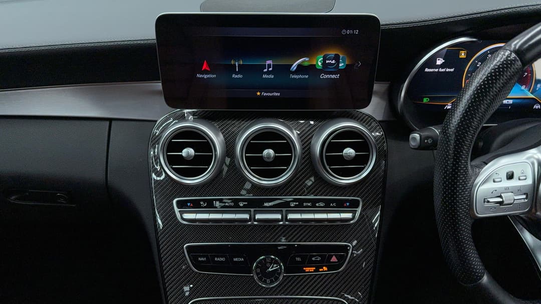 2021 Mercedes-amg C 43, Automatic, 86265 km, Center Console