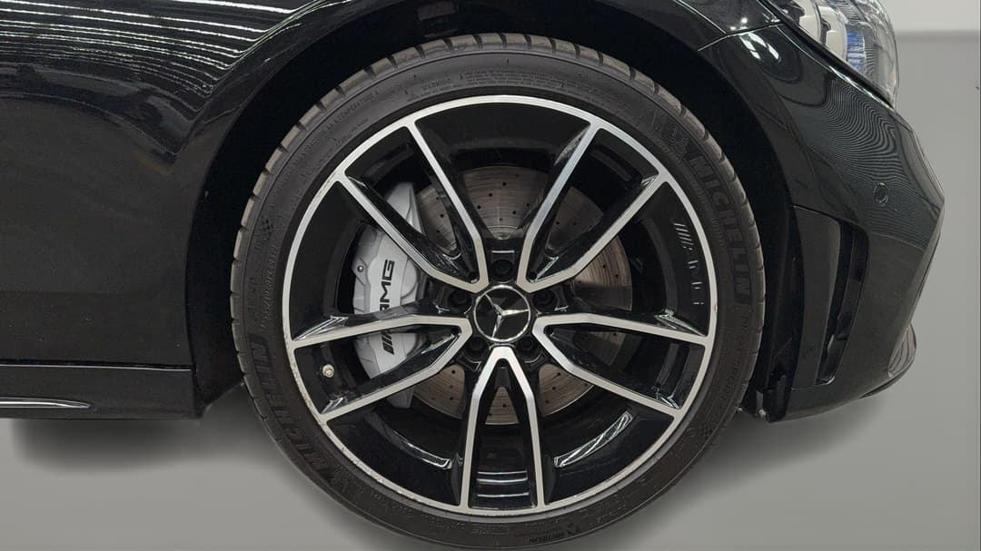2021 Mercedes-amg C 43, Automatic, 86265 km, Right Front Wheel