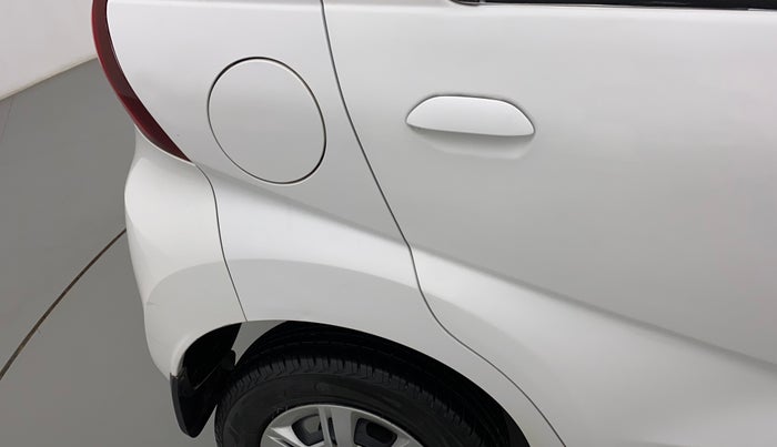 2017 Datsun Redi Go T (O), Petrol, Manual, 12,212 km, Right quarter panel - Slightly dented