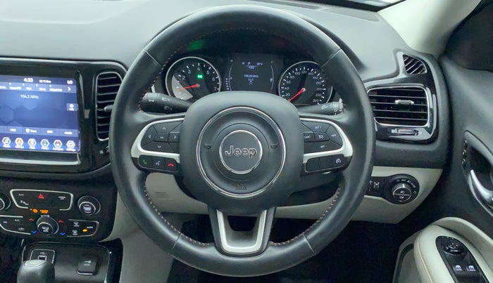 2020 Jeep Compass LIMITED PLUS PETROL AT, Petrol, Automatic, 33,346 km, Steering Wheel Close Up