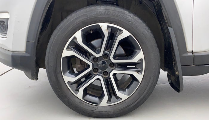 2020 Jeep Compass LIMITED PLUS PETROL AT, Petrol, Automatic, 33,205 km, Left Front Wheel