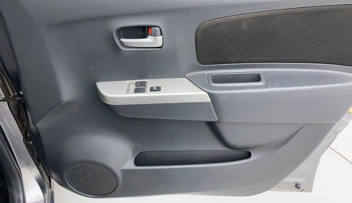 2012 Maruti Wagon R 1.0 LXI, Petrol, Manual, 32,967 km, Driver Side Door Panels Control