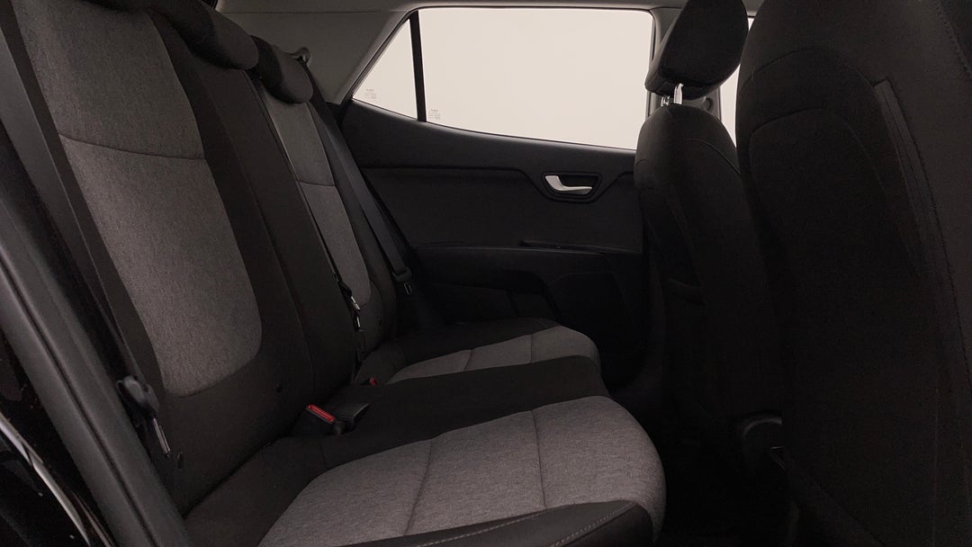 2021 Kia Stonic S, Automatic, 2957 km, Right Side Rear Door Cabin View