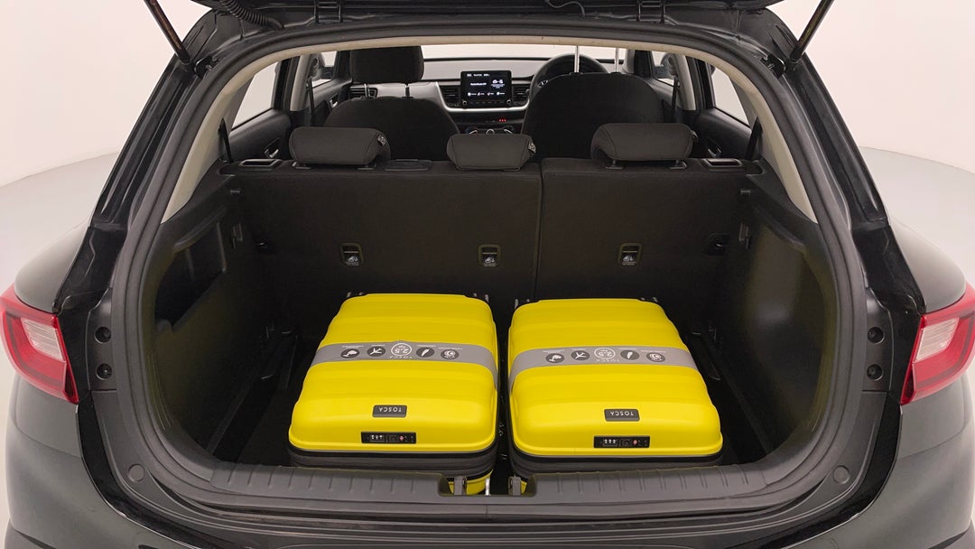 2021 Kia Stonic S, Automatic, 2957 km, Boot Inside View with Luggage