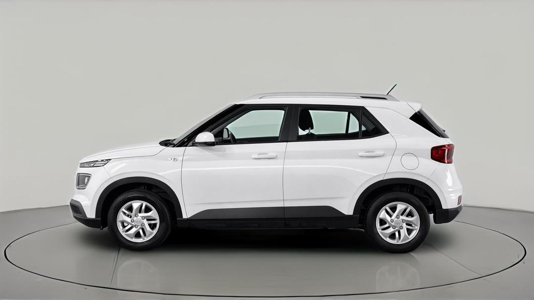 2025 Hyundai Venue Venue, Automatic, 31549 km, Left Side View