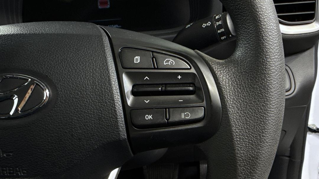 2025 Hyundai Venue Venue, Automatic, 31549 km, Cruise Control