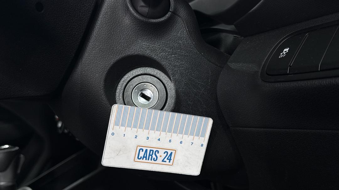 2025 Hyundai Venue Venue, Automatic, 31549 km, Keys Key damaged