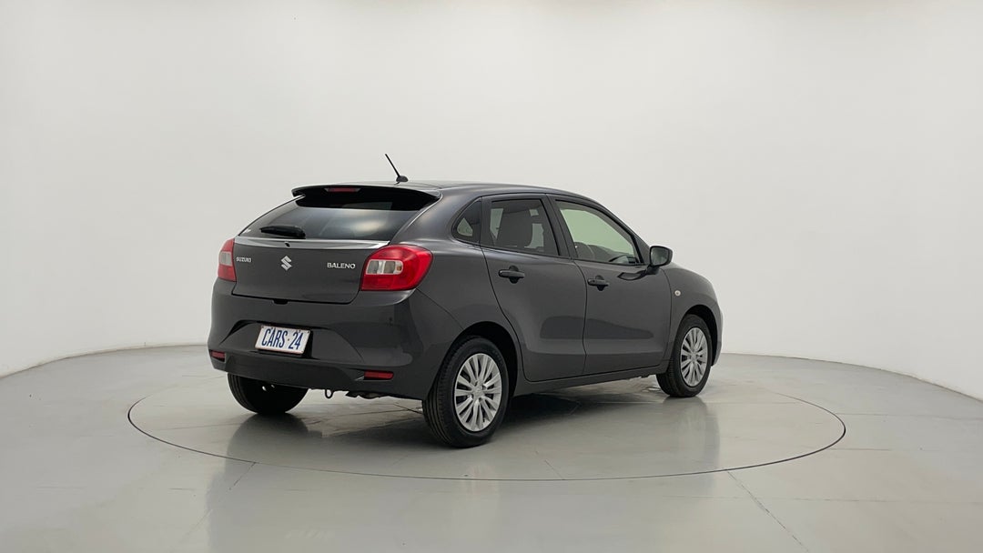 Right Back Diagonal (45- Degree) View