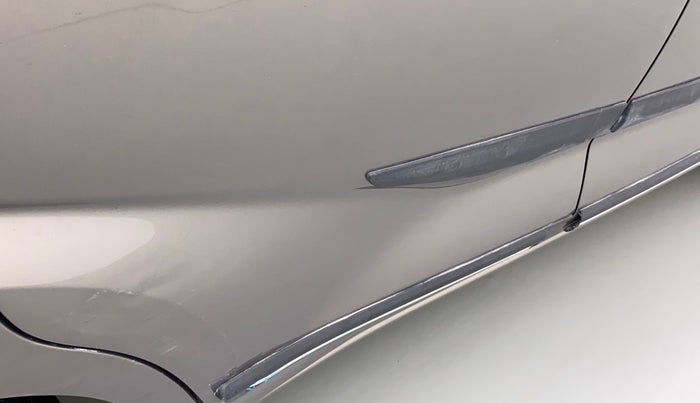 2020 Datsun Redi Go A, CNG, Manual, 41,811 km, Right rear door - Minor scratches