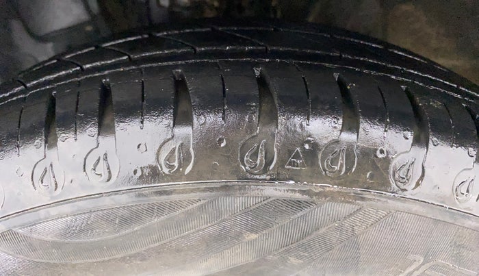 2020 Datsun Redi Go A, CNG, Manual, 41,811 km, Left Front Tyre Tread
