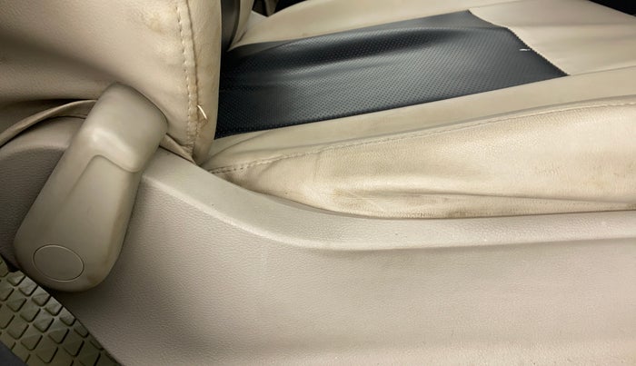 2012 Volkswagen Polo TRENDLINE 1.2L PETROL, Petrol, Manual, 26,819 km, Driver Side Adjustment Panel