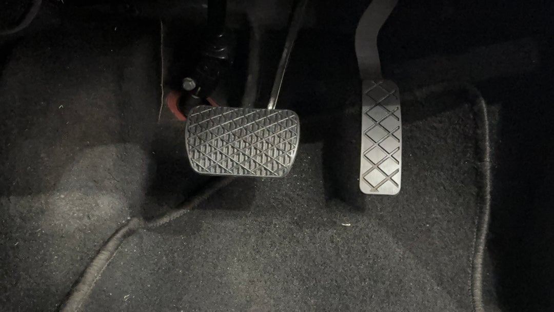 Pedals and Footmat