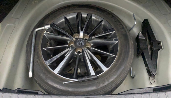 2017 Toyota Corolla Altis VL CVT PETROL, Petrol, Automatic, 56,356 km, Spare Tyre