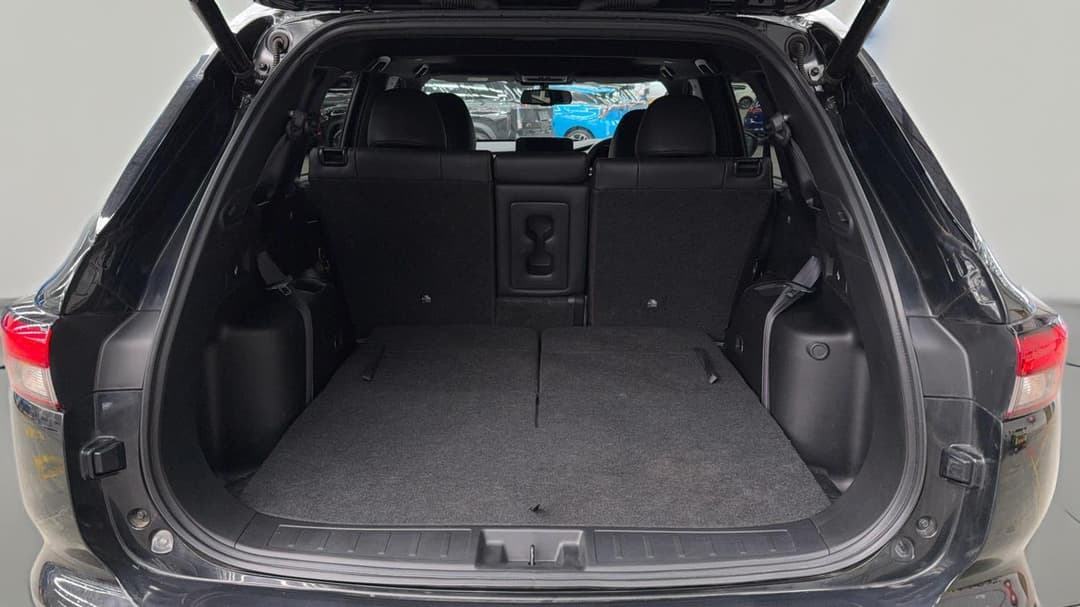 2024 Mitsubishi Outlander Exceed Tourer 7 Seat (AWD), Automatic, 34445 km, Boot Inside View