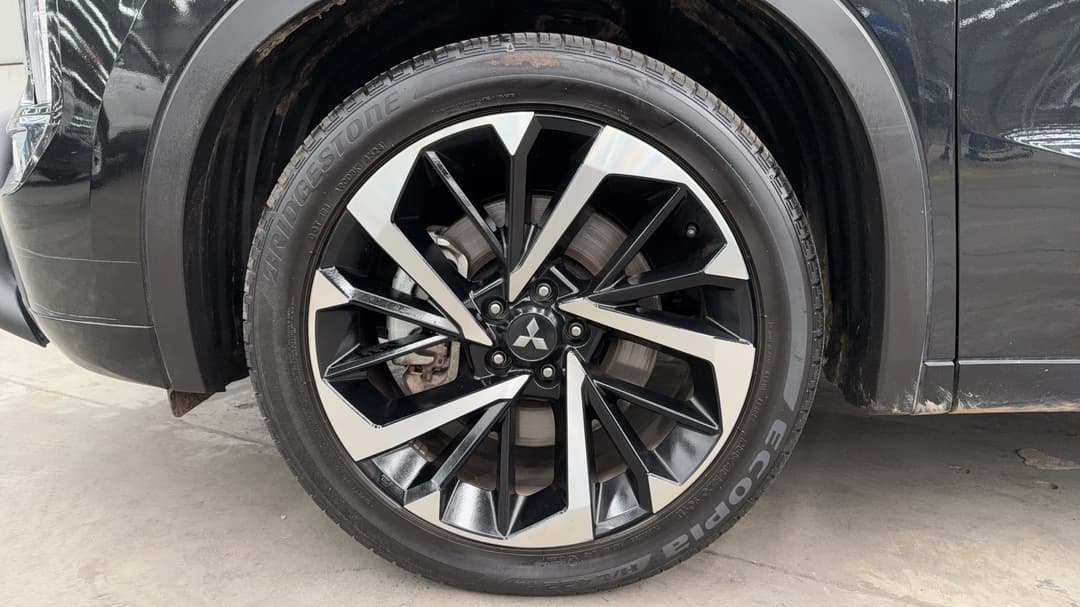 2024 Mitsubishi Outlander Exceed Tourer 7 Seat (AWD), Automatic, 34445 km, Left Front Wheel