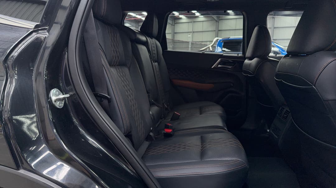 2024 Mitsubishi Outlander Exceed Tourer 7 Seat (AWD), Automatic, 34445 km, Right Side Rear Door Cabin View