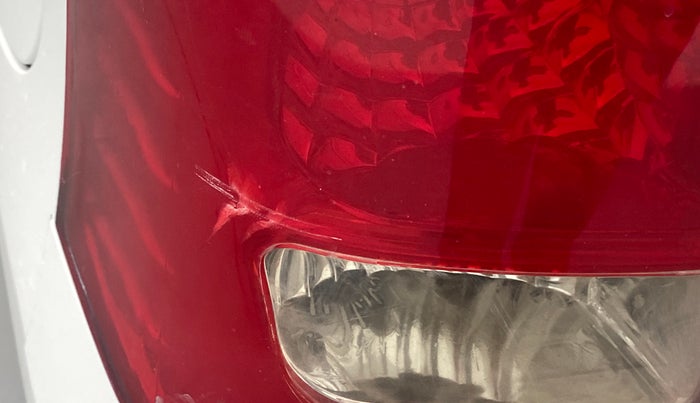 2017 Maruti Wagon R 1.0 LXI, Petrol, Manual, 88,506 km, Left tail light - Minor damage